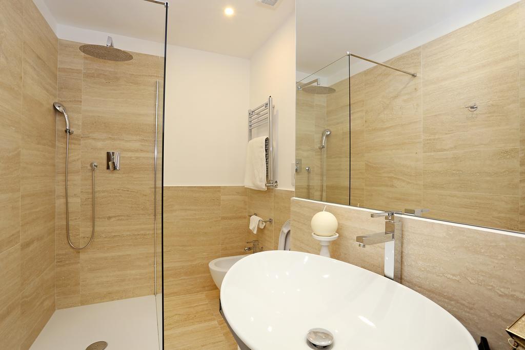 S Suites In Рим Екстериор снимка