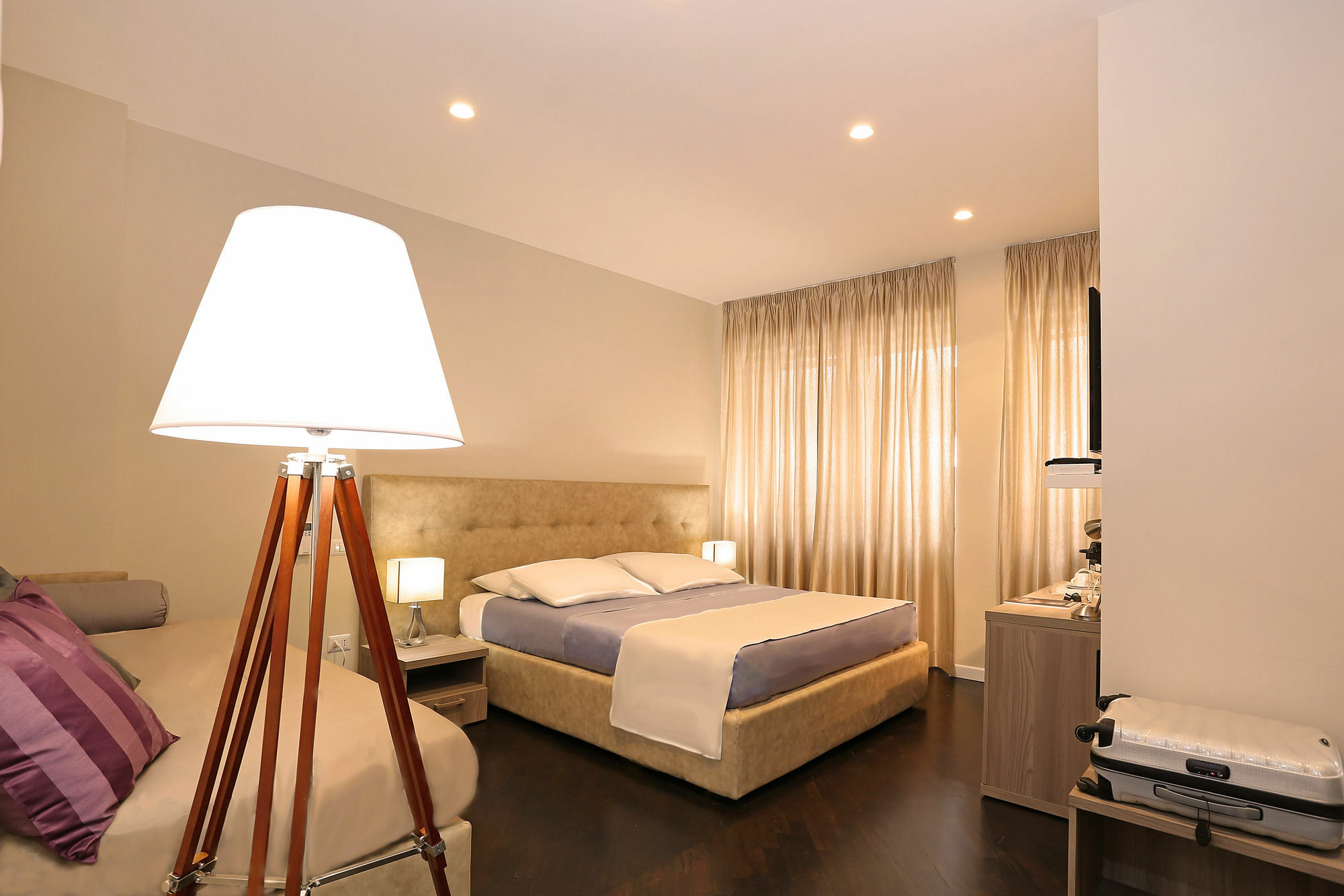S Suites In Рим Екстериор снимка