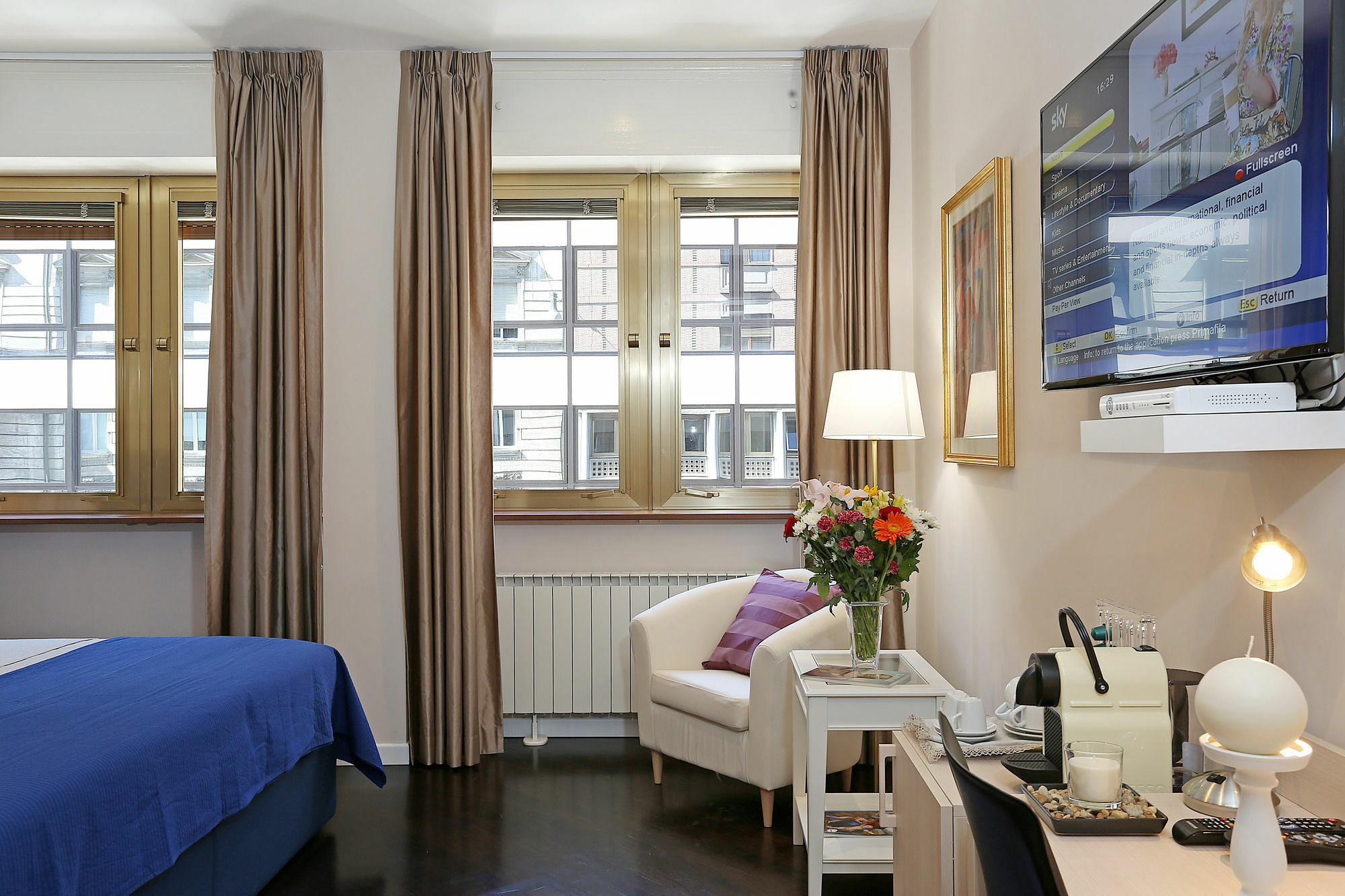 S Suites In Рим Екстериор снимка